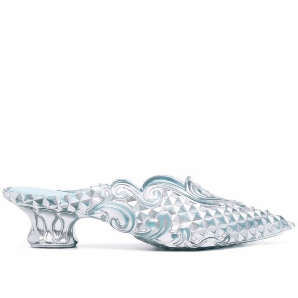 Melissa Y/Project Court Shoes in women’s US size 9–ultimate Cinderella vibes.